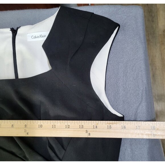 Calvin Klein Black Dress Womens SZ 8 Side Ruched Sheath Cocktail LBD - Picture 6 of 9